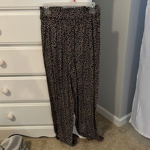 American Eagle Cheetah Pants
